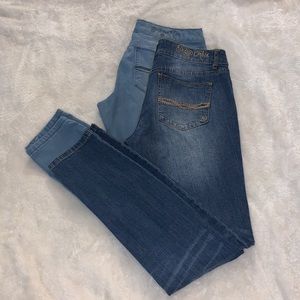 2 Pair of Curvy Blue Jeans